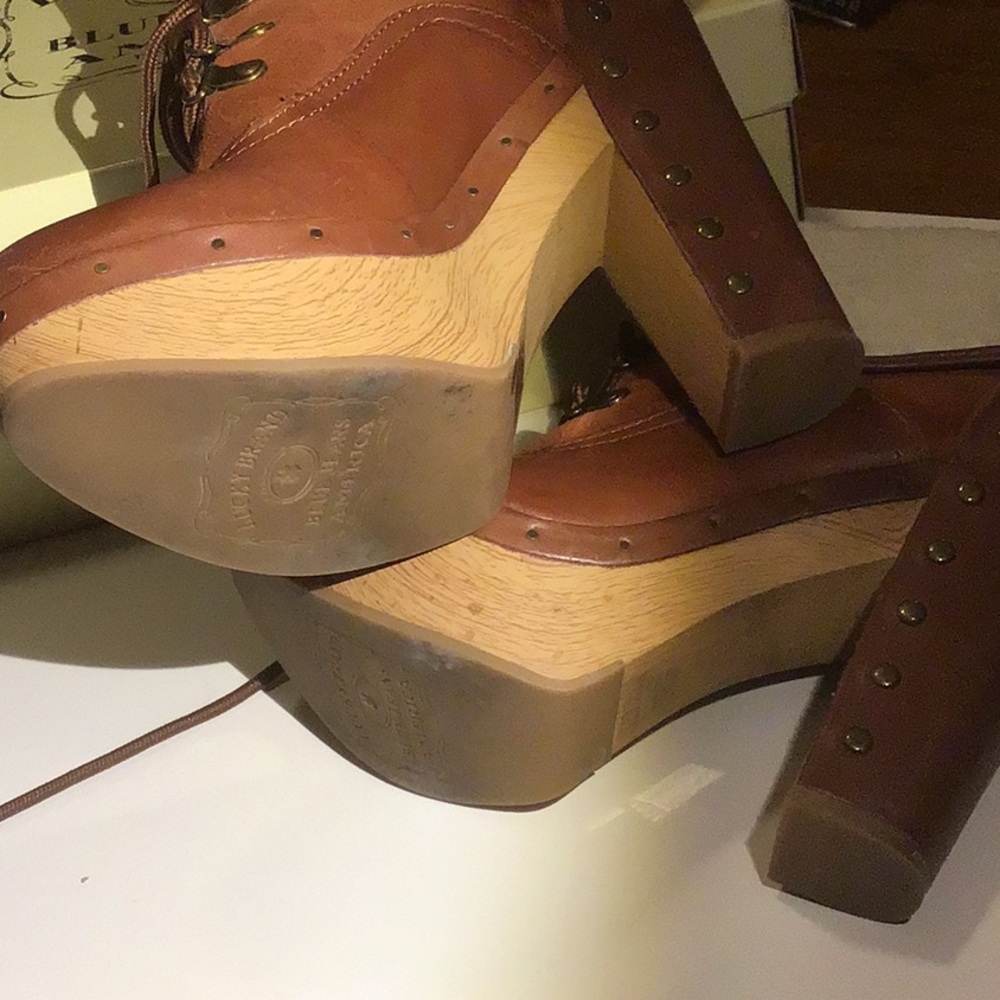 Lucky brand boots w box🌺🌸 - Picture 7 of 7
